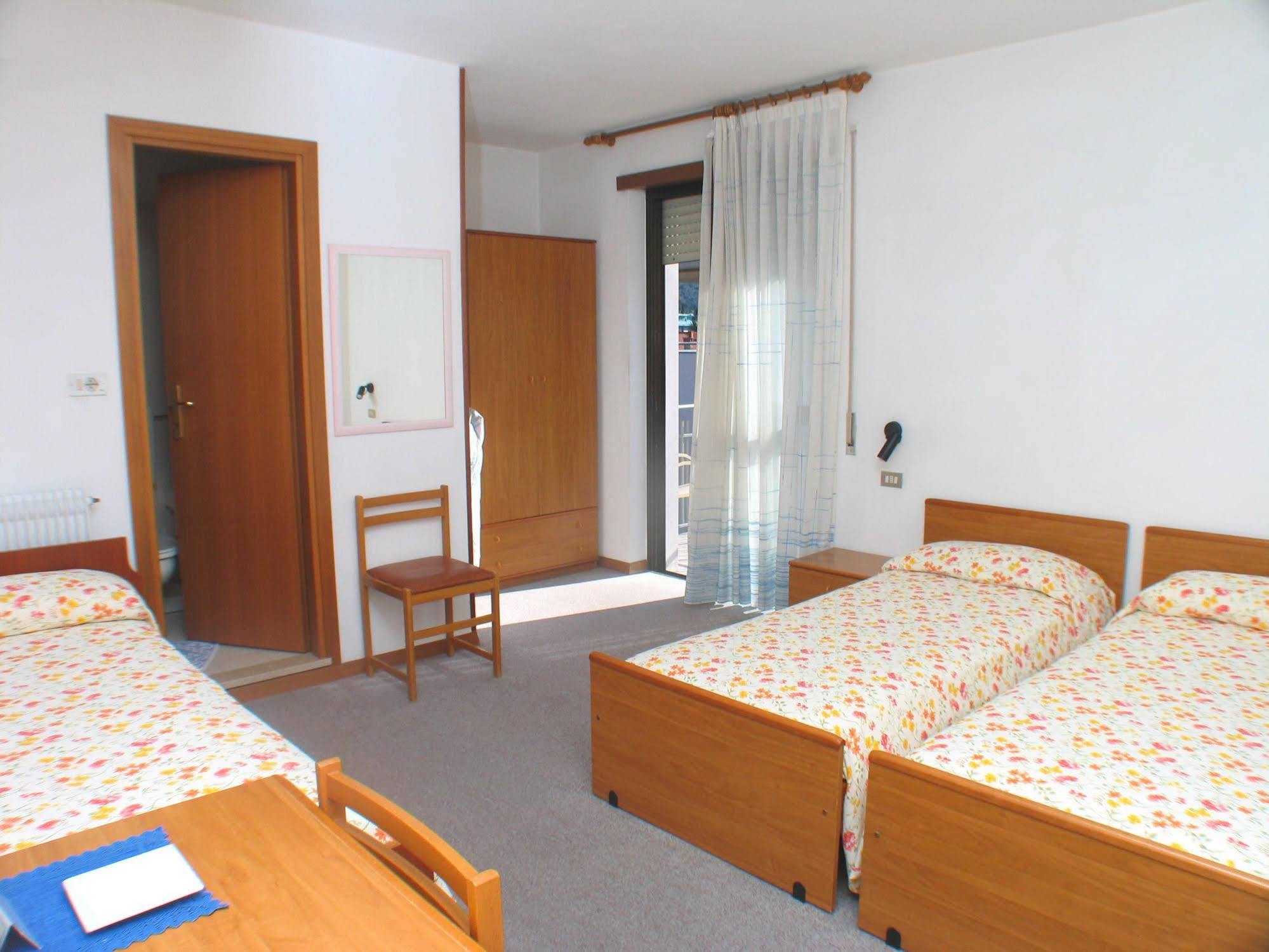 Hotel Villa Al Vento Torbole Sul Garda Extérieur photo