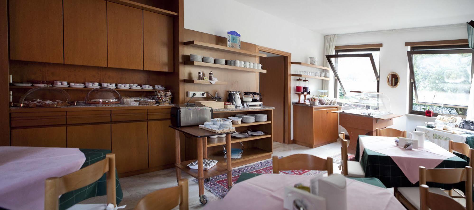 Hotel Villa Al Vento Torbole Sul Garda Extérieur photo