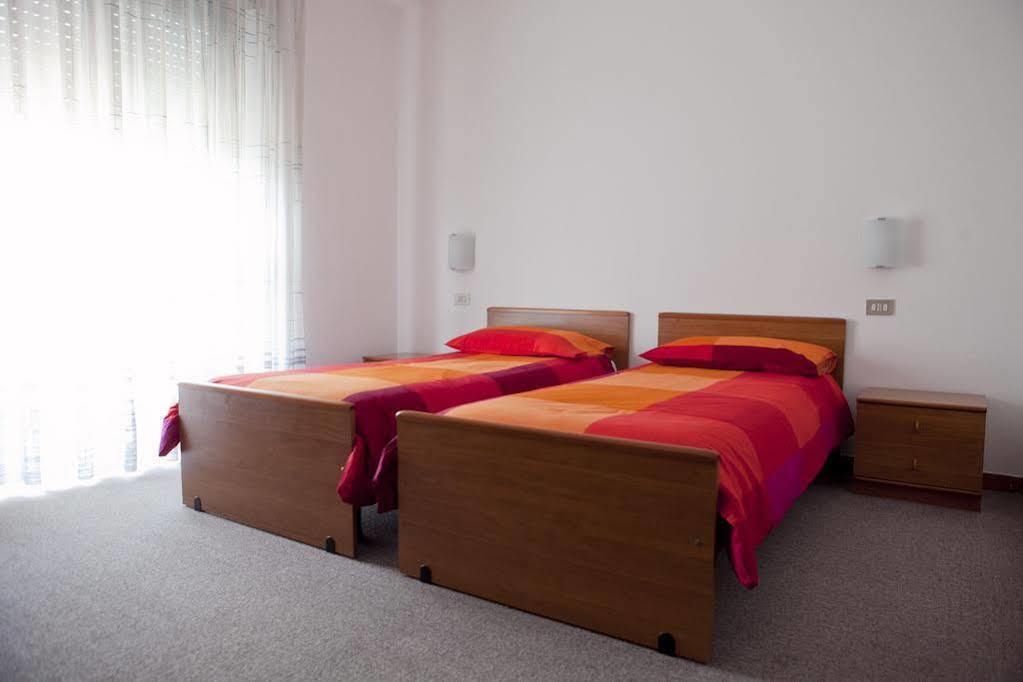 Hotel Villa Al Vento Torbole Sul Garda Extérieur photo