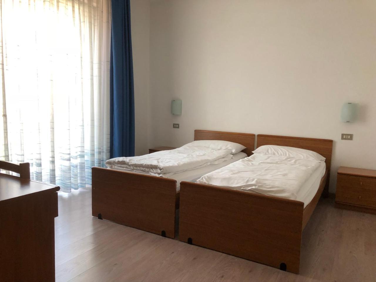 Hotel Villa Al Vento Torbole Sul Garda Extérieur photo