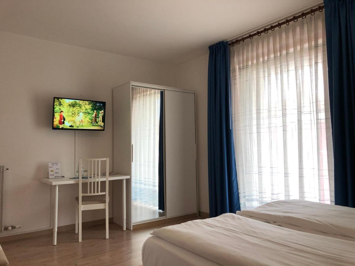 Hotel Villa Al Vento Torbole Sul Garda Extérieur photo